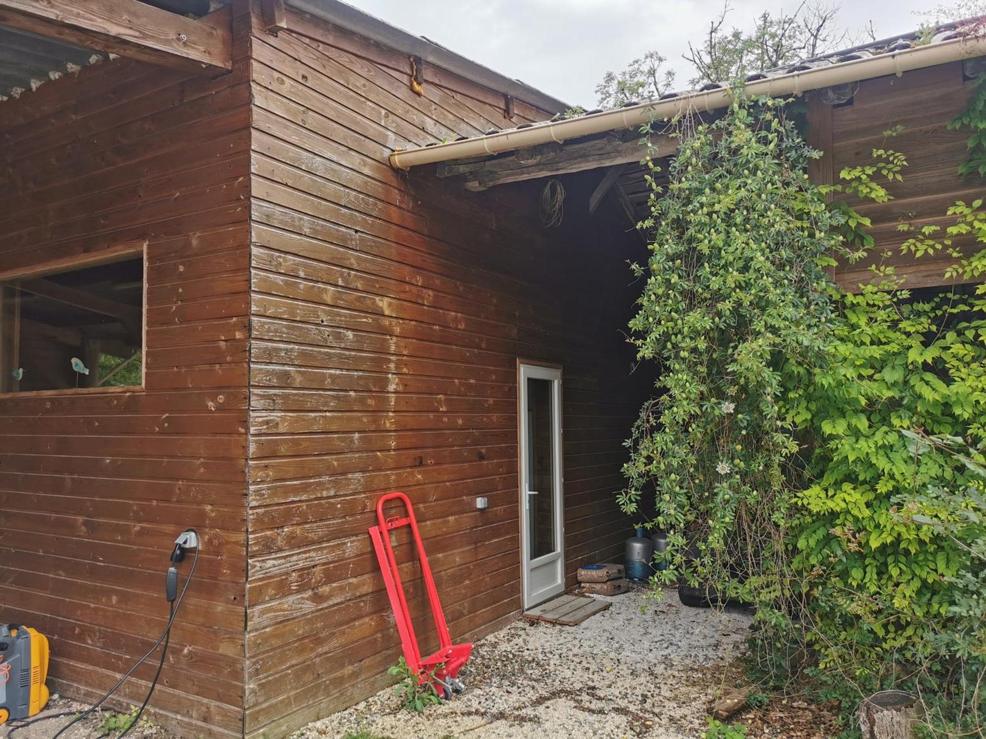 Gite Esprit Cabane Avec Spa Privatif Brassac  Exterior photo